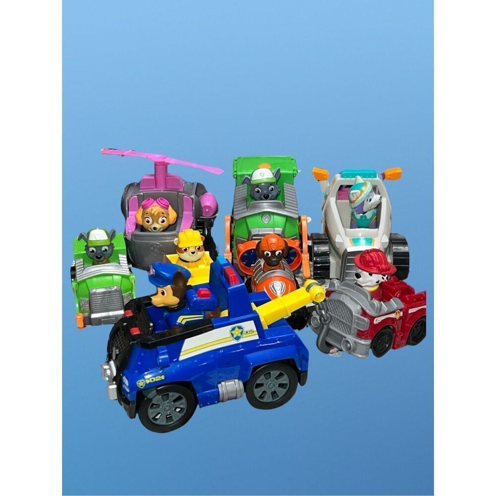 Paw Patrol Chase Tow Truck Everest Snowmobile Zuma Hoover Boat 8 Figures #3 - Picture 6 of 9